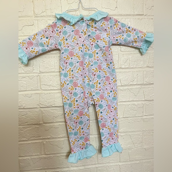 3m Stitchy Fish Floral Romper NWOT - Picture 2 of 3